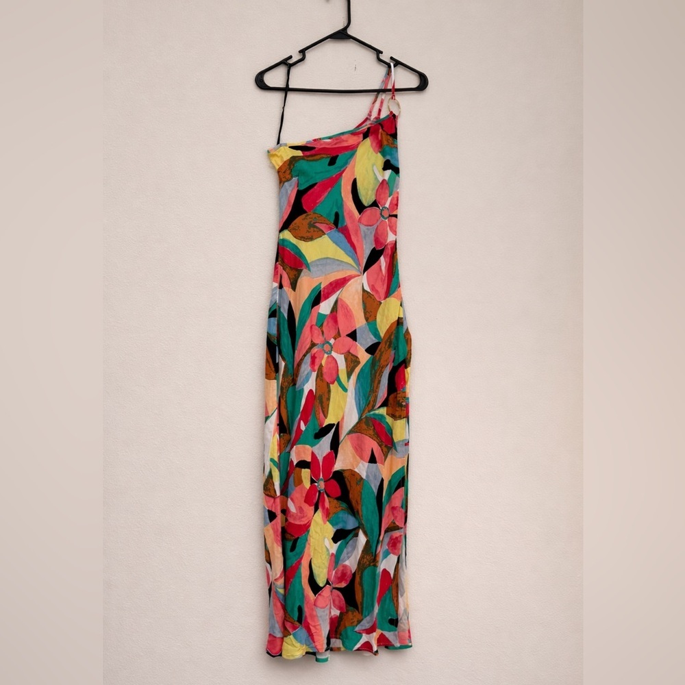 NWOT Forever 21 One-Shoulder Floral Statement Dress | Slit | Medium - Picture 2 of 3